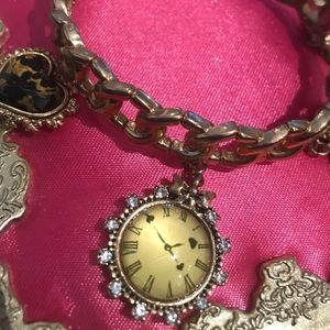 Alice wonderland clock stretch bracelet Betsey Johnson time flies vintage doll